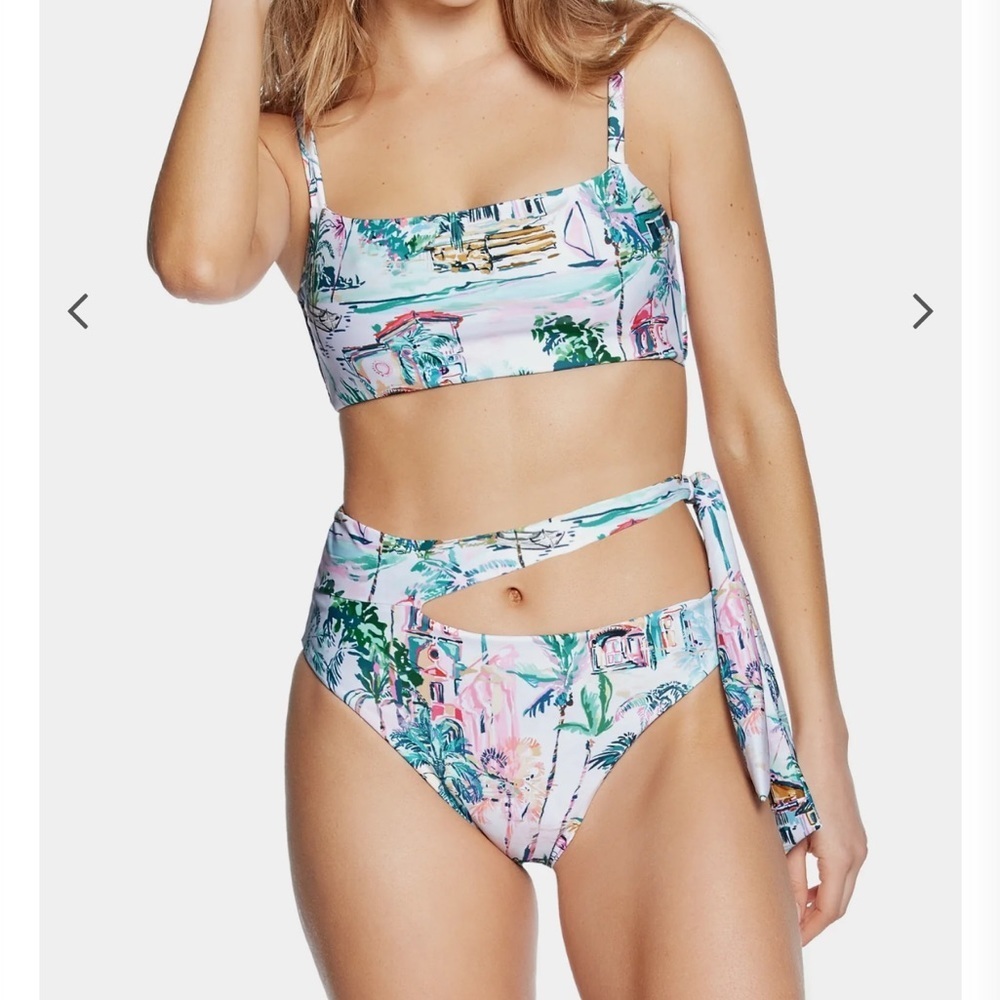 Phax Bikini
